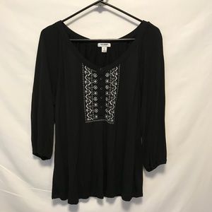 black with white detail | old navy